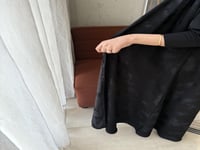 جاكار أسود كلوش