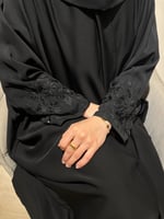 عباية تطريز يدوي ناعم