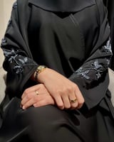 عباية تطريز يدوي