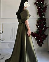 فستان نادره