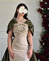 فستان نادره