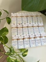 علبة مع تعبئة حلاوة