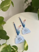 قلم بتصميم علبة حبر