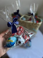 سلة قرقيعان الاولاد ١٢ قطعة