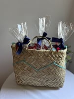 سلة قرقيعان الاولاد ١٢ قطعة