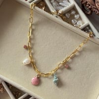 Shell necklace