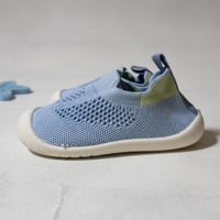 حذاء أطفال ازرق