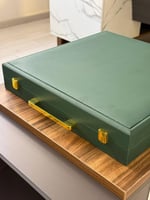 صندوق تخزين جلد للسبح