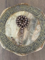 سبحة من خشب الكافور