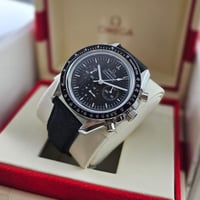 ساعة ماركة اوميغا بكامل الملحقات اخر اصدار