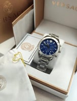 ساعة فرزاتشي رجالي بطارية مع كرت الماركة وعلبة وكا...