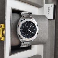 ساعة جوتشي رجالي بطارية كرت الماركة مع كامل الملحق...