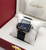 ساعة كارتير جلد مكشوف من الامام والخلف كرت الماركة...