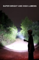 كشاف يدوي صغير بقوة 1800لومين