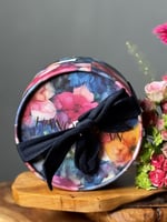 استند خشب ورد طبيعي معا حلا هنفريان