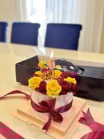 بوكس عيد الميلاد كيك مع بيبي جوري