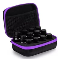 شنطة لحفظ الزيوت الطبيعيه او المكياج