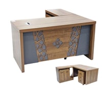 مكتب تنفيذي فاخر بتصميم عصري