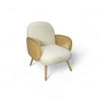 كرسي كيني تصميم عصري