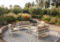 جلسة خارجية 7 شخص