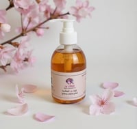 زيت ود للتنعيم والتفتيح