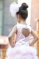 فستان وردي بقصه قلب