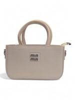 بيج رملي (Sand Beige)