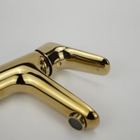 خلاط مغسلة قصير - مقبض مسطح