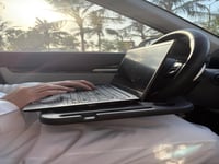 طاولة مقود محمولة للسيارة