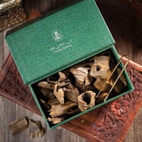 عود كينامي طبيعي صيني دبل سوبر (عطري) ثمن +100 جم...