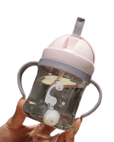 كوب شرب للأطفال