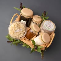 سلة أجبان للاهداء رقم ٢