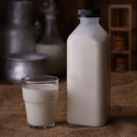 لبن بقري (١ لتر)