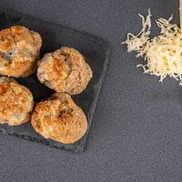 كعك خيرات لزيزة بجبنة الشدر