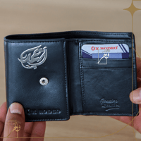 محفظة أنيقة مع الأسم العادي