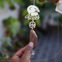 تعليقة شكل الصقر