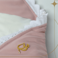 بروش الأسم مع الكرستال أو اللؤلؤ