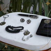 طقم رجالي فاخرة مع الاسم - مبطن