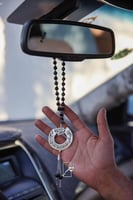 تعليقه السبحة مع العود