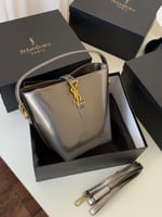 شنطه سان لوران لمعه