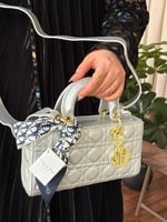 شنطه ليدي ديور مستطيل