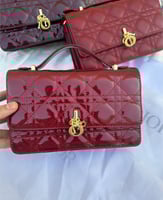 شنطه ديور هاي كوالتي عنابي