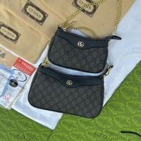 شنطه قوتشي حجمين