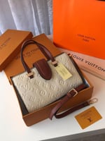 شنطه لويس فيتون