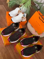 شوز لويس فيتون