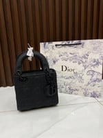 شنطه ديور اسود مطفي هاي كوالتي