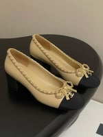 كعب شانيل يتوفر بالطلب