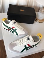 شوز ماركة تايقر