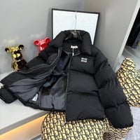 جاكيت ميوميو اسود