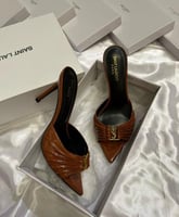 كعب سان لوران جملي لمعه